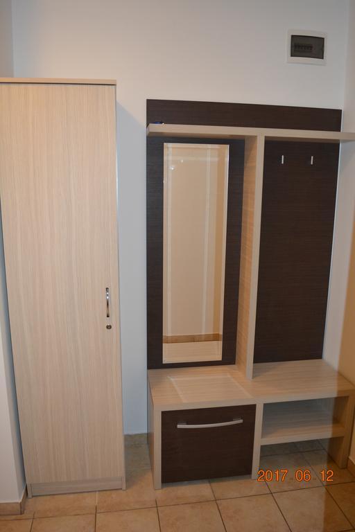 Appartamento GÓBÉ Apartman Hajdúszoboszló Esterno foto